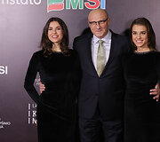 Raudono kilimo svečiai. Ramūnas Butautas