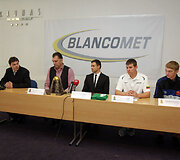 Spaudos konferencijos akimirkos