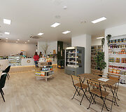&bdquo;Natural Market&ldquo; parduotuvė-kavinė Kauno senamiestyje