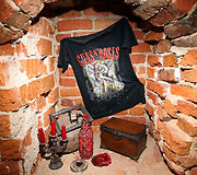 &bdquo;Guns N'Roses&ldquo; atributika studijoje