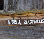 Nibrių žirgynėlis
