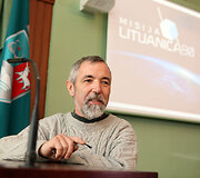 Lietuvi&scaron;ko palydovo i&scaron;lydėtuvės