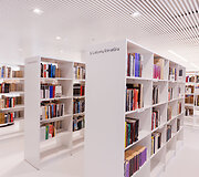 Ąžuolyno biblioteka