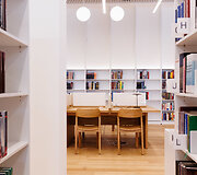 Ąžuolyno biblioteka