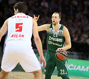 Artūras Milaknis