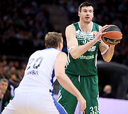 K&scaron;i&scaron;tofas Lavrinovičius