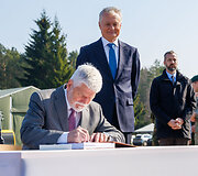 Gitanas Nausėda