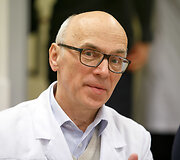 Akių ligų klinikos vadovas profesorius Vytautas Ja&scaron;inskas