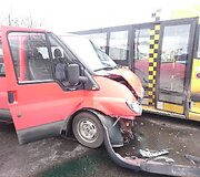 Avarija Sukilėlių prospekto ir Tvirtovės alėjos sankryžoje