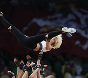 &bdquo;Red Foxex&ldquo; &scaron;okėjos