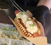 Ruo&scaron;iamas &bdquo;ManGi Hot Dogs&ldquo; de&scaron;rainis