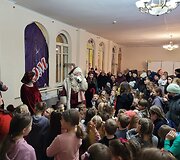 Anksčiau vykusios akcijos &bdquo;Supakuok Kalėdas Ukrainos vaikams&ldquo; akimirkos