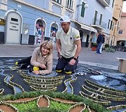 Mitkaičių kaimo bendruomenė dalyvauja Italijoje vykstančiame floristinių ornamentinių kilimų festivalyje