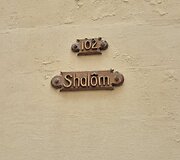 Maltos istorija detalėse: durys, durų belstukai, namų vardai ir balkonai