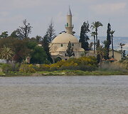 Hala Sultan Tekkesi mečetė prie Sūriojo ežero