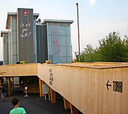 &Scaron;veicarijos paviljonas &ndash; neįspūdingas i&scaron; i&scaron;orės, bet įdomus viduje