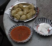 Momos &ndash; indi&scaron;ki koldūnai. Patys skaniausi &ndash; su a&scaron;triu pomidoriniu padažu