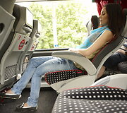 Kelionės patogiais autobusais neprailgsta