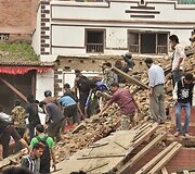 Nuotrauka po žemės drebėjimo Katmandu