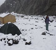 Permainingi kalnų orai Živilei ir Gyčiui netrukdė įsirengti palapinės