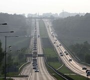 Lenkijos ugniagesių kolona pro Lietuvą juda į Rusiją.