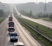 49 lenkų ugniagesių ma&scaron;inas lydėjo Lietuvos policija