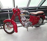 Atsinaujinęs &bdquo;Rigas Motormuzejs&ldquo; Latvijoje