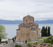 Bizantinio architektūros stiliaus bažnyčia