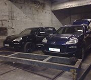 Automobiliai, rasti Karkazų kaime