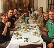 Fini&scaron;o &scaron;ventimas su kelionės draugais
