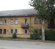Vaizdelis pro vie&scaron;bučio langą