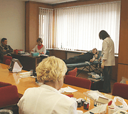 Klaipėdos savivaldybėje kraujo donorais tapo 14 darbuotojų.