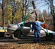 Vienas automobilis nesulaukė vairuotojo ir buvo i&scaron;vežtas techninės pagalbos automobilio.