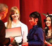 Klaipėdos dramos teatro aktoriams įteiktos premijos.