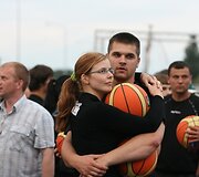 Klaipėdoje i&scaron;dalinta apie 10 tūkst. kamuolių.