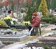 Visų &Scaron;ventųjų dieną kapines klaipėdiečiai lankė aktyviausiai.