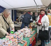 Jūratės ir Kastyčio skvere įsikūrė sveikos viertuvės gerbėjai.