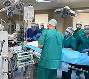 Klaipėdoje atlikta unikali skrandžio tūrio mažinimo operacija be pjūvio.