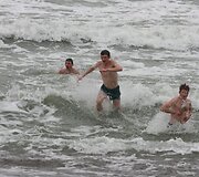 Sveikuolių maudynės