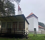 Mediniai nameliai &Scaron;ventosios bažnyčios pa&scaron;onėje 