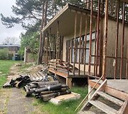 Mediniai nameliai &Scaron;ventosios bažnyčios pa&scaron;onėje 