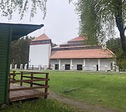 Mediniai nameliai &Scaron;ventosios bažnyčios pa&scaron;onėje 