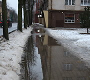 Klaipėdoje sniego krūvas keičia balos