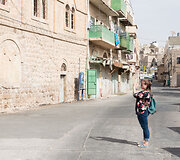 I&scaron;tu&scaron;tėjęs Hebronas