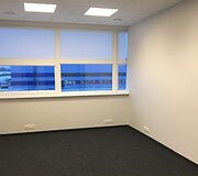 Klaipėdiečiai nutarė įgyvendinti analogų Baltijos &scaron;alyse neturintį projektą: universalų 7500 kv. m ploto gamybinį pastatą &bdquo;Flexstart&ldquo;.