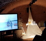 Atsisveikinimas su tragediją patyrusiu kurėno kapitonu R.Adomavičiumi