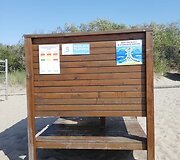 Įspėjamieji ženklai pajūryje 