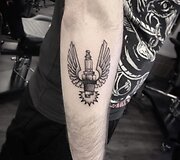 D.Djačkovo per vieną dieną atliktos tatuiruotės.