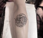 D.Djačkovo per vieną dieną atliktos tatuiruotės.