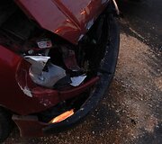 Avarijoje susidūrė Peugeot, Toyota ir Mazda.